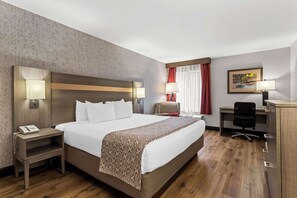 Escrivaninha, ferros/tábuas de passar roupa, Wi-Fi (sobretaxa)