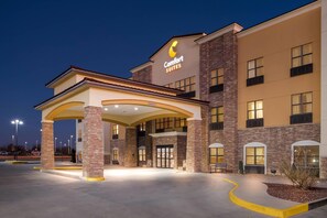 Exterior - Comfort Suites Roswell North (Roswell)