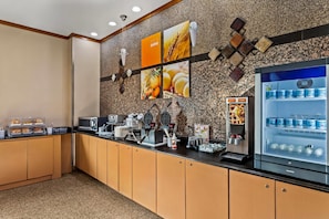 Free daily buffet breakfast