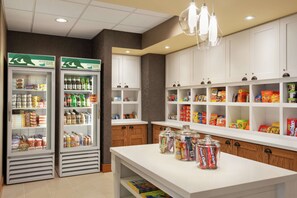 Snack bar - Homewood Suites by Hilton Allentown-West/Fogelsville, PA (Allentown)