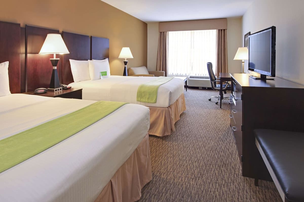 Premium bedding, pillowtop beds, desk, iron/ironing board