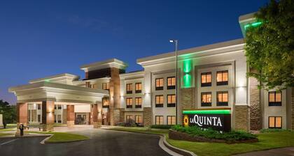 La Quinta Inn & Suites by Wyndham Memphis Wolfchase