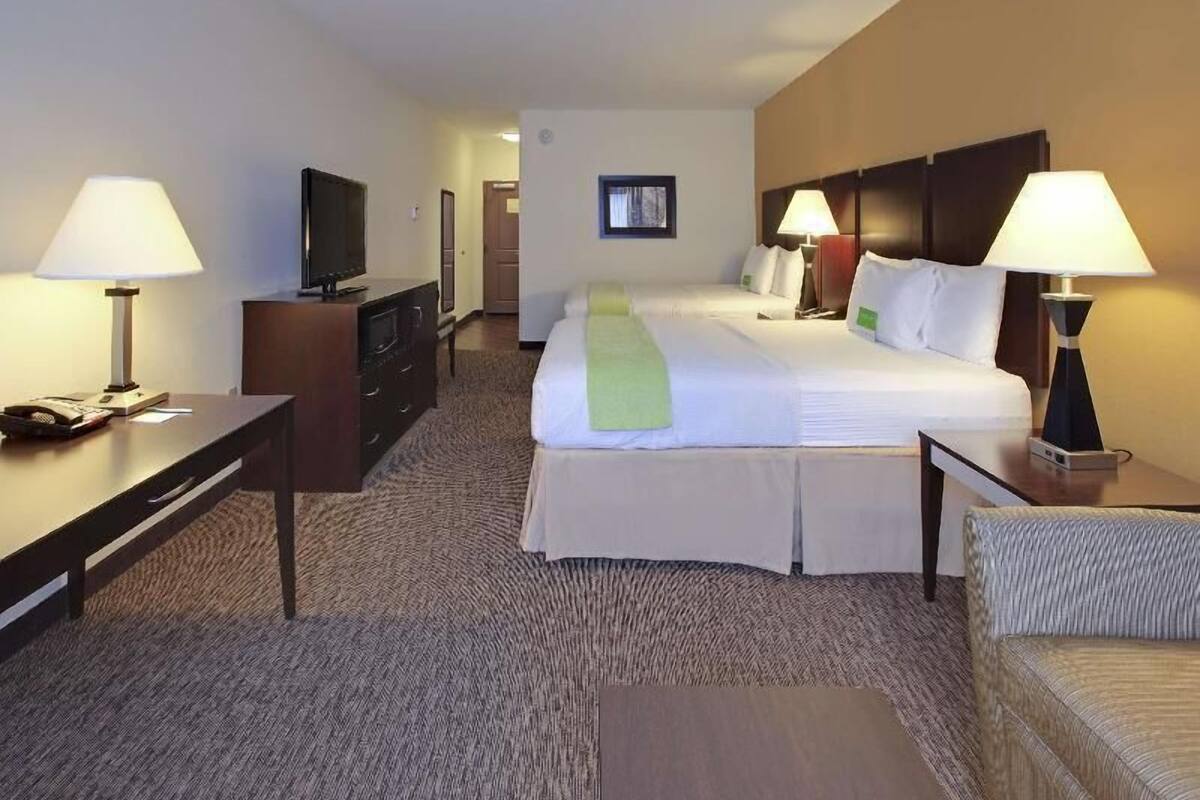 Premium bedding, pillowtop beds, desk, iron/ironing board