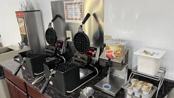 Desayuno continental incluido todos los días