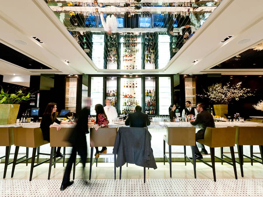 Bar (en la propiedad)