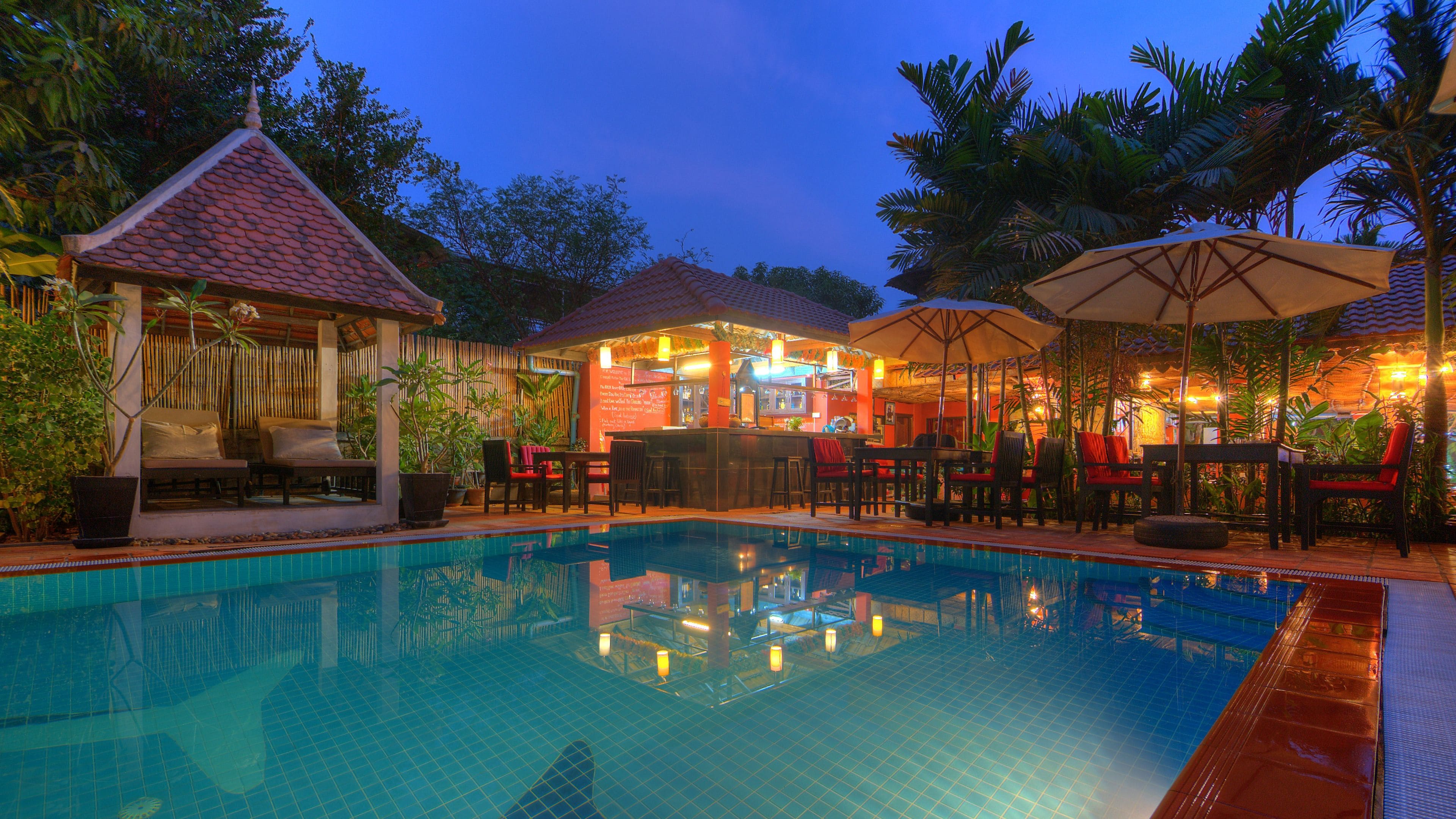 2 outdoor pools, pool umbrellas, pool loungers