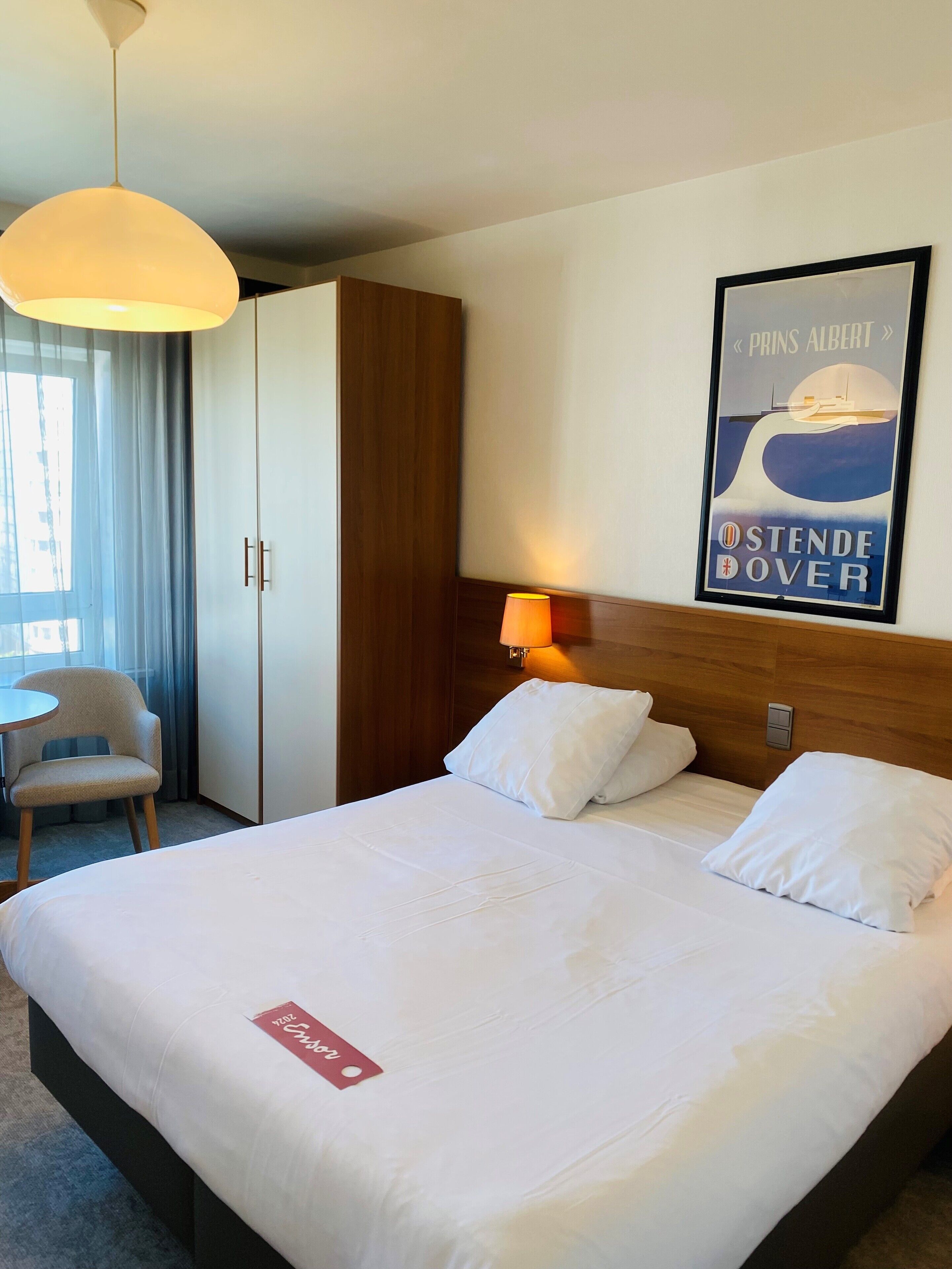 comfort room, city view | 2 bedrooms, free wifi, bed sheets, alarm clocks