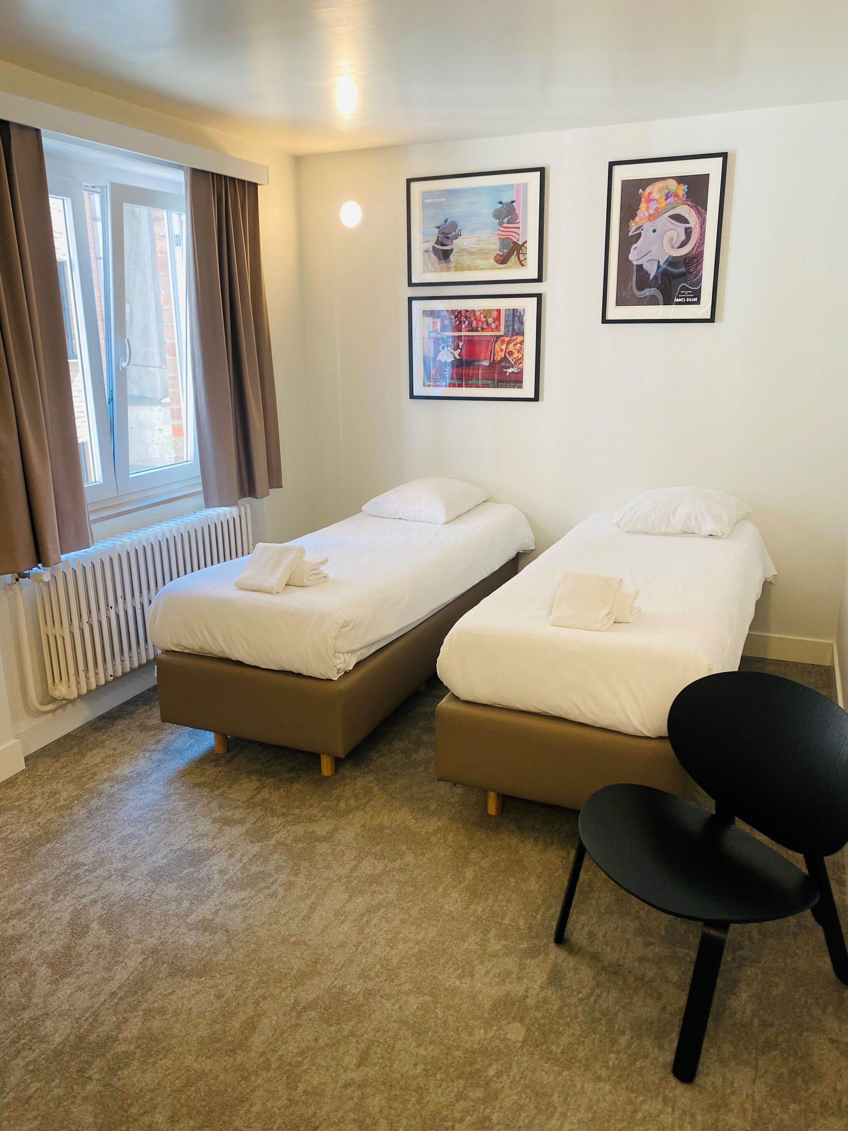 family quadruple room | 2 bedrooms, free wifi, bed sheets, alarm clocks