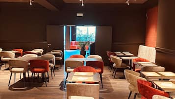 Daily buffet breakfast (EUR 15 per person)