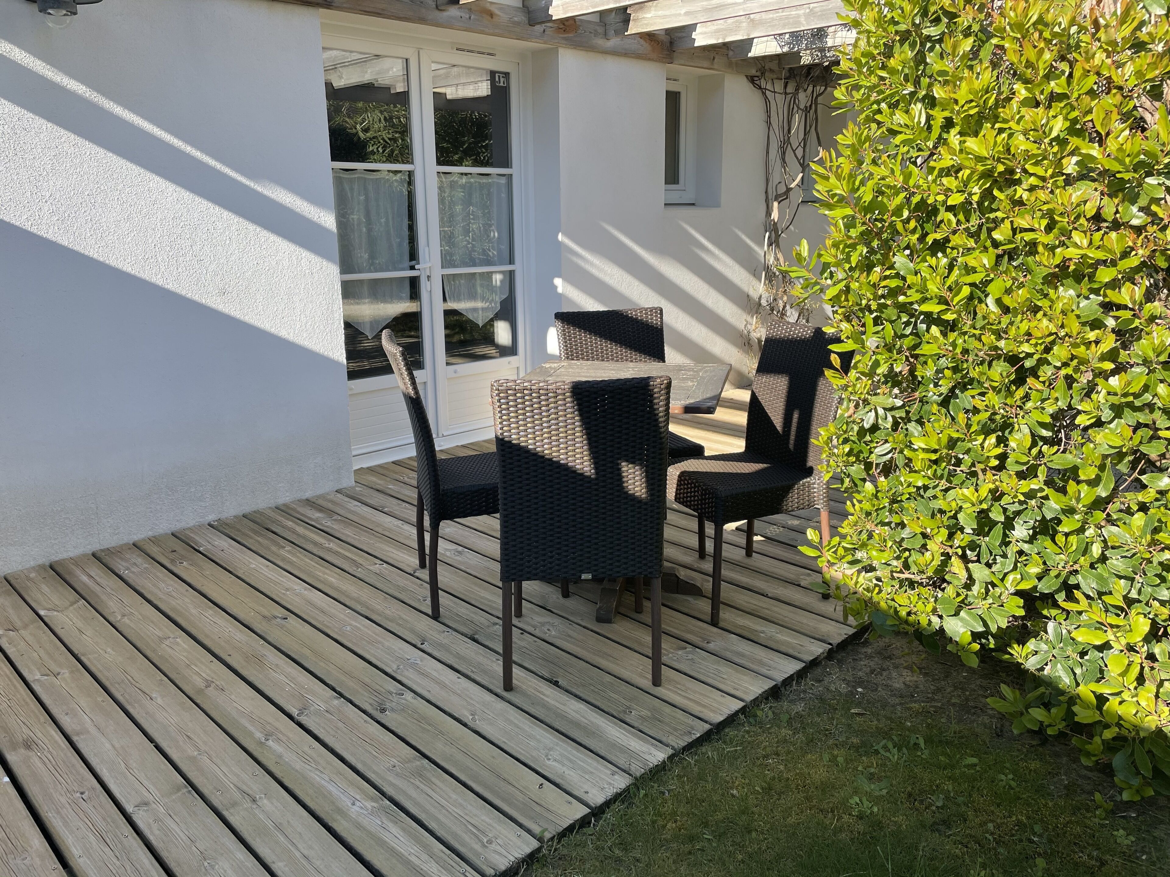 room, multiple beds, garden view, garden area | terrace/patio