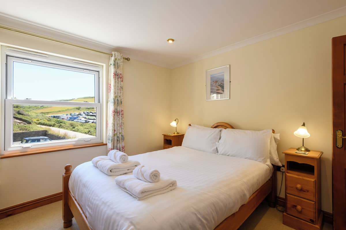 Standard Apartment, 2 Bedrooms, 2 Bathrooms, Sea View (max 4)