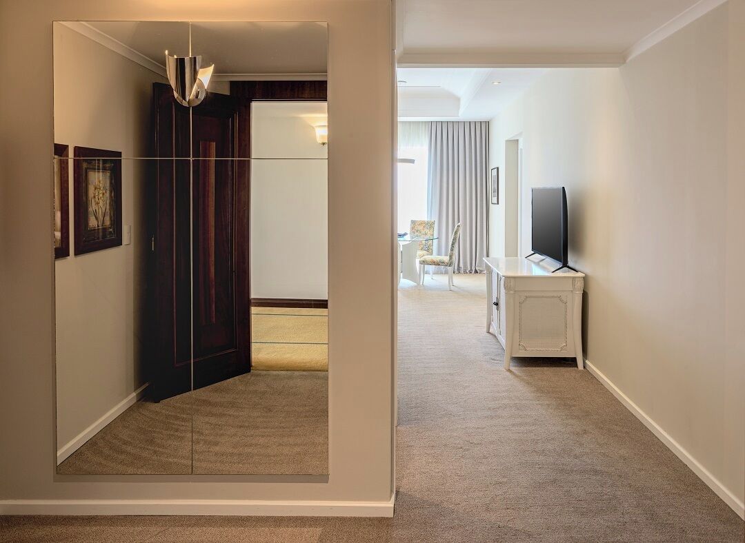 classic room | 1 bedroom, minibar, in-room safe, laptop workspace