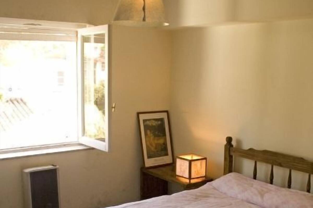 Doppel- oder Zweibettzimmer, eigenes Bad