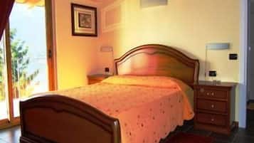 Coffres-forts dans les chambres, bureau, rideaux occultants