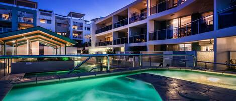 3 outdoor pools, sun loungers