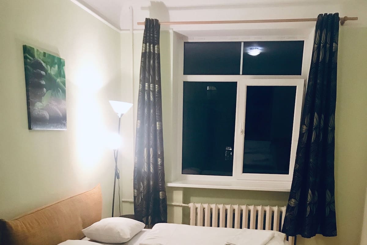 Desk, iron/ironing board, WiFi (free)