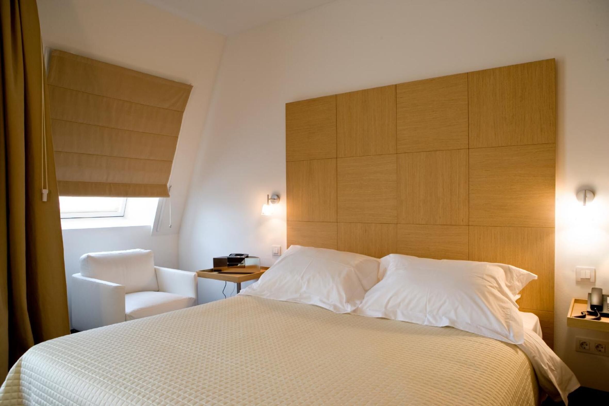 minibar, in-room safe, desk, iron/ironing board