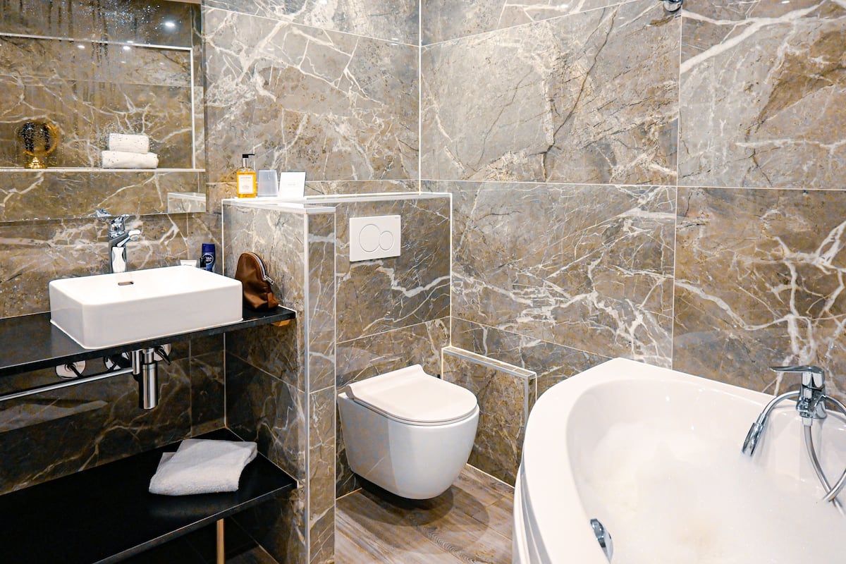 superior room | bathroom | hair dryer