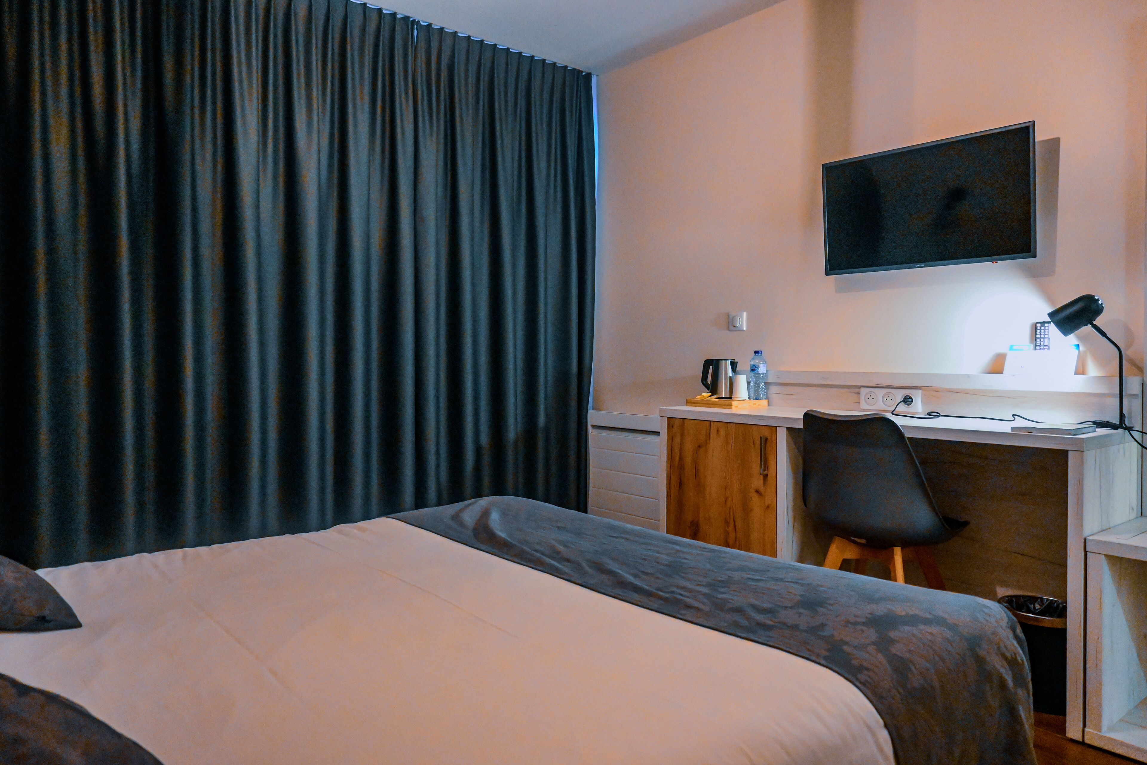 double room, 1 double bed | 1 bedroom, desk, soundproofing, free wifi
