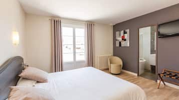 Bureau, fer et planche à repasser, lits bébé (gratuits)