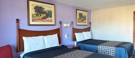 Double Room | Iron/ironing board, free WiFi, bed sheets, alarm clocks