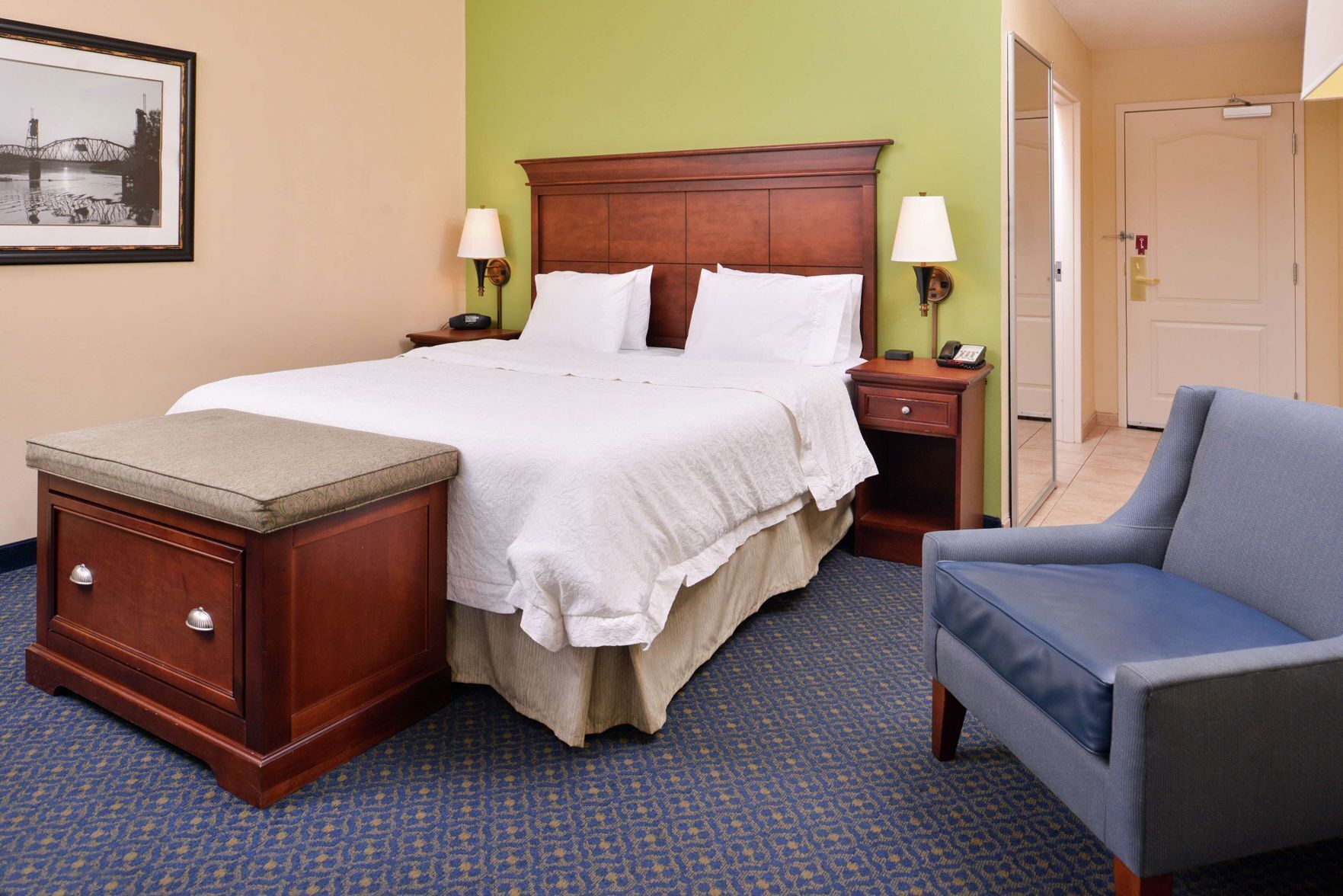 Iron/ironing board, free WiFi, bed sheets, alarm clocks