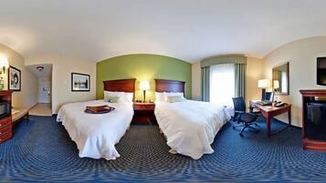 Bügeleisen/Bügelbrett, kostenloses WLAN, Bettwäsche, Wecker