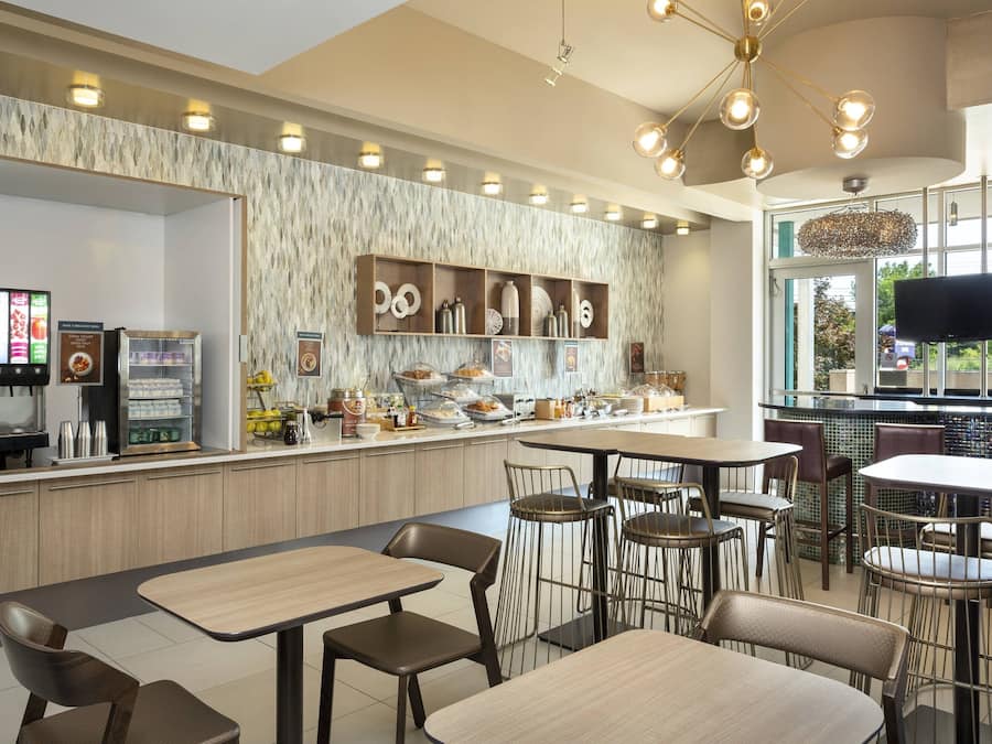 Sudah termasuk sarapan prasmanan