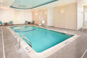 Indoor pool - SpringHill Suites Philadelphia Airport Ridley Park (Ridley Park)