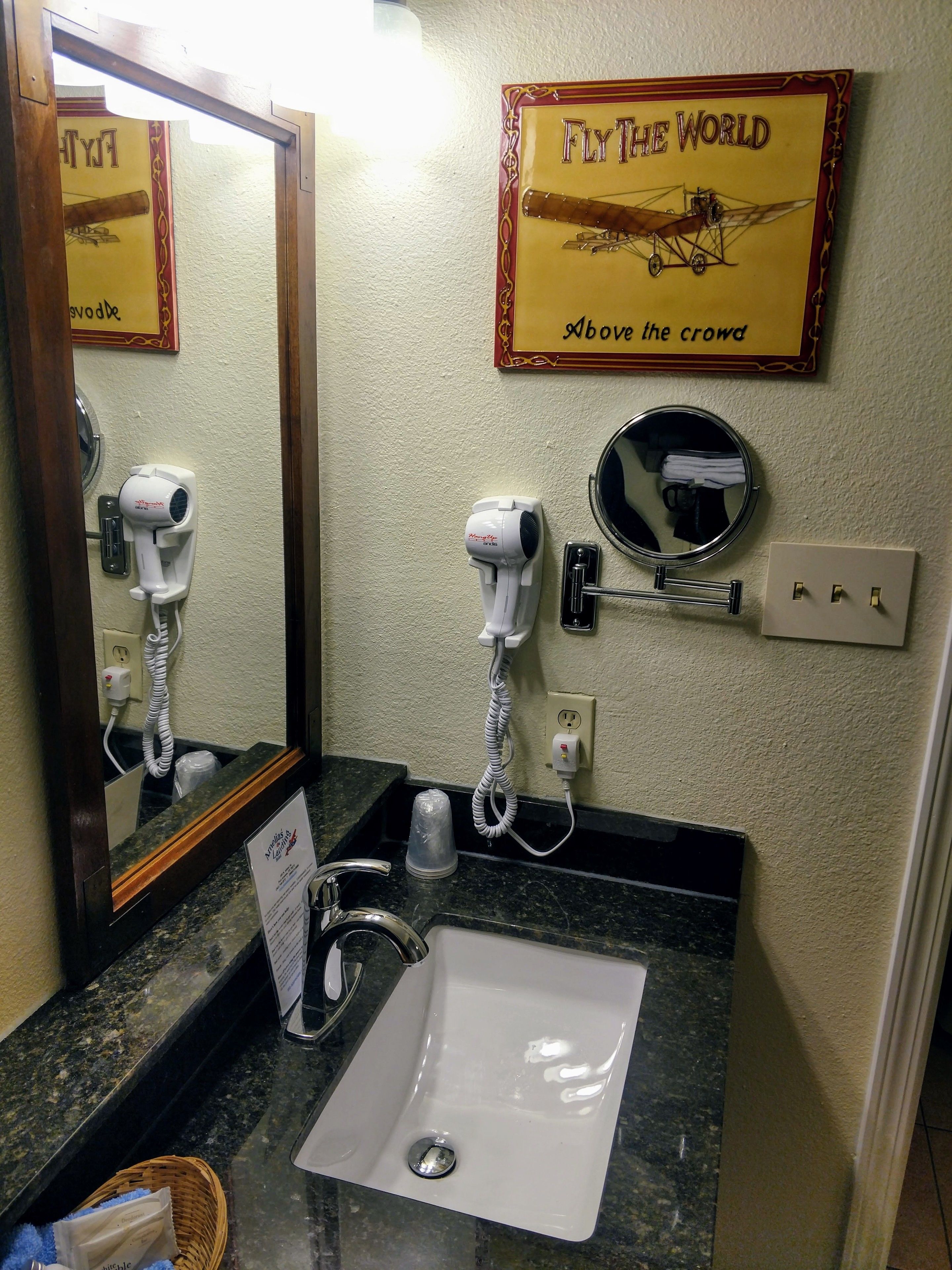 standard room, 1 queen bed (no pets) | bathroom sink