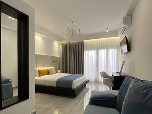 Superior Quadruple Room, 1 Bedroom - Villa Soula (Santorini)