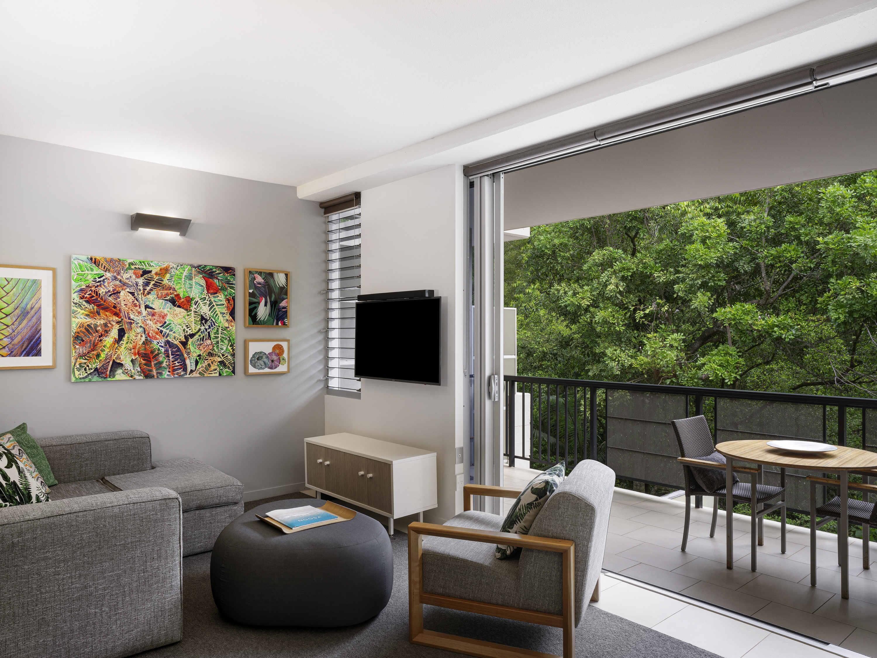 Apartment, 2 Bedrooms | Premium bedding, Select Comfort beds, in-room safe, iron/ironing board