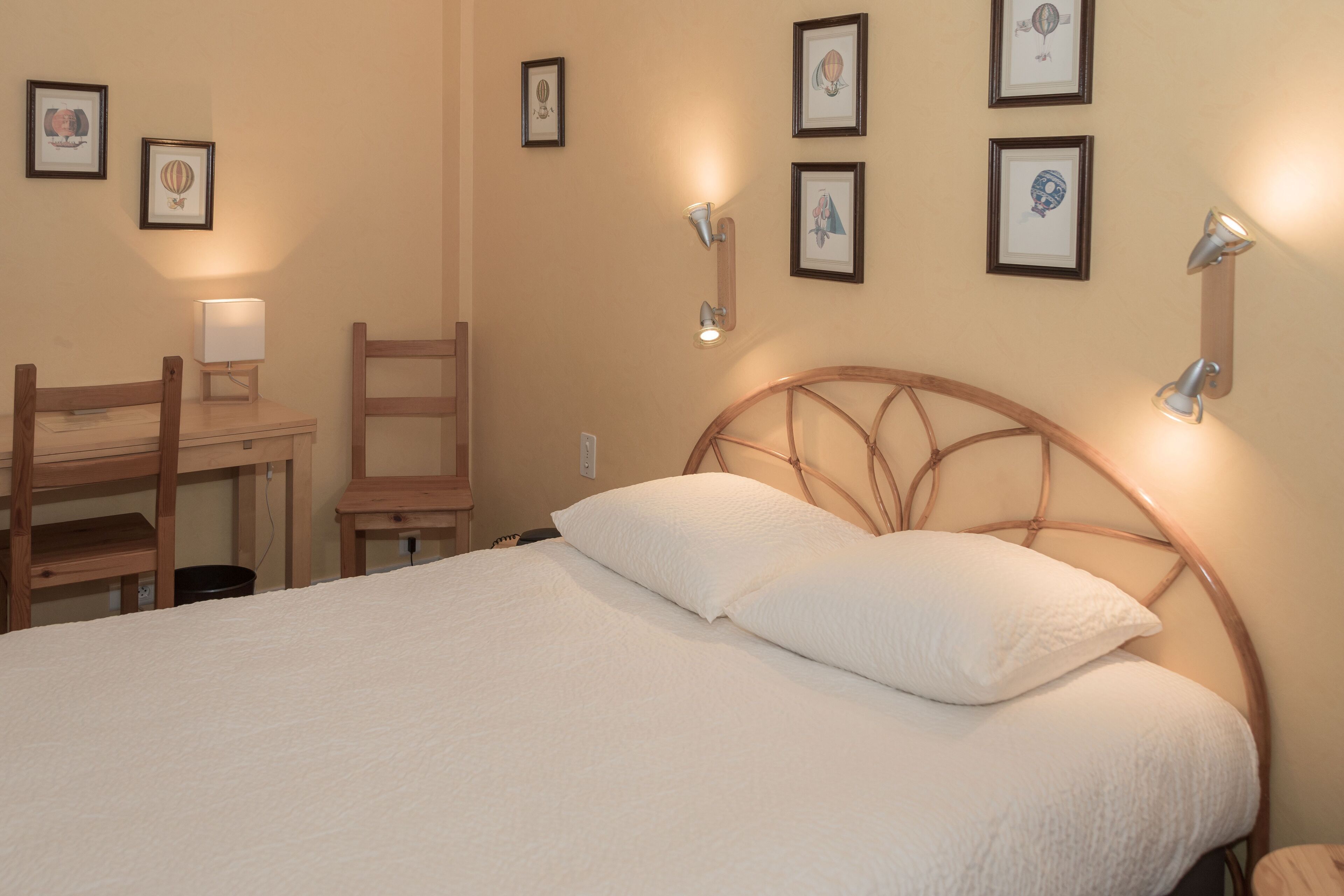 Minibar, desk, iron/ironing board, free WiFi