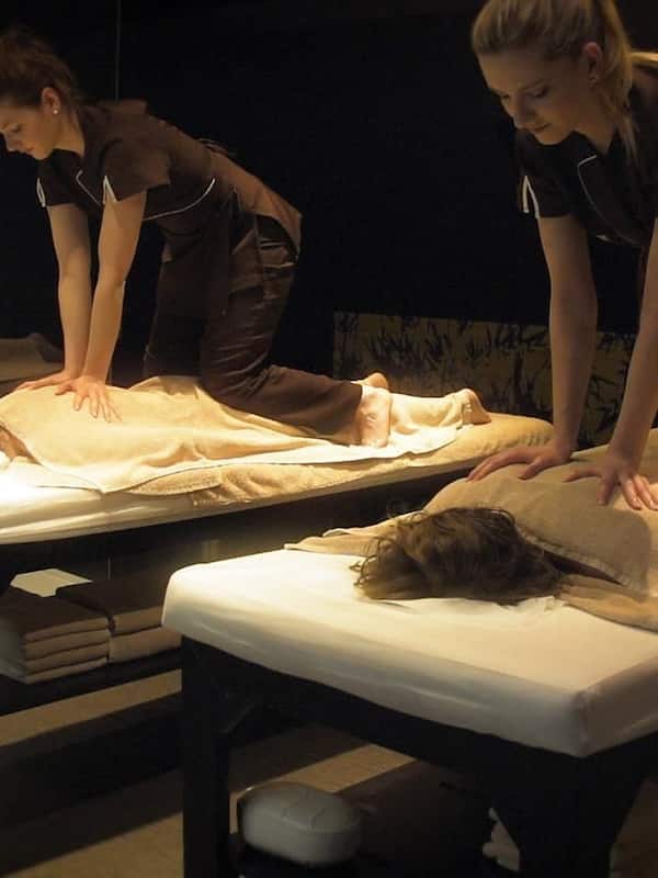 Couples treatment room(s), hot tub, steam room, Turkish bath/hammam