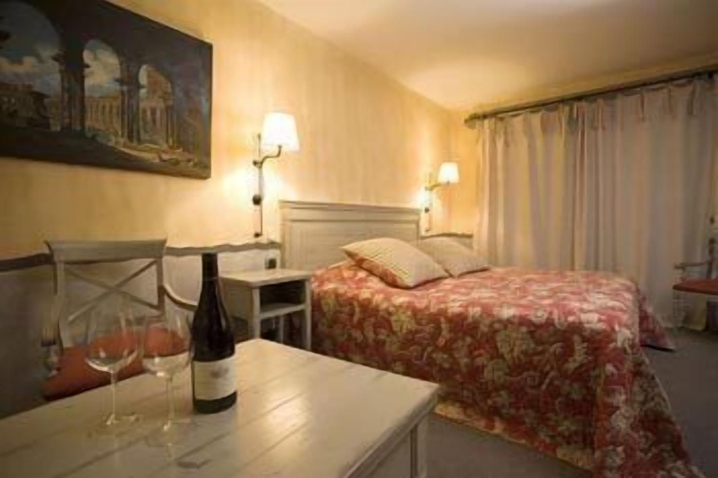 minibar, in-room safe, desk, cots/infant beds