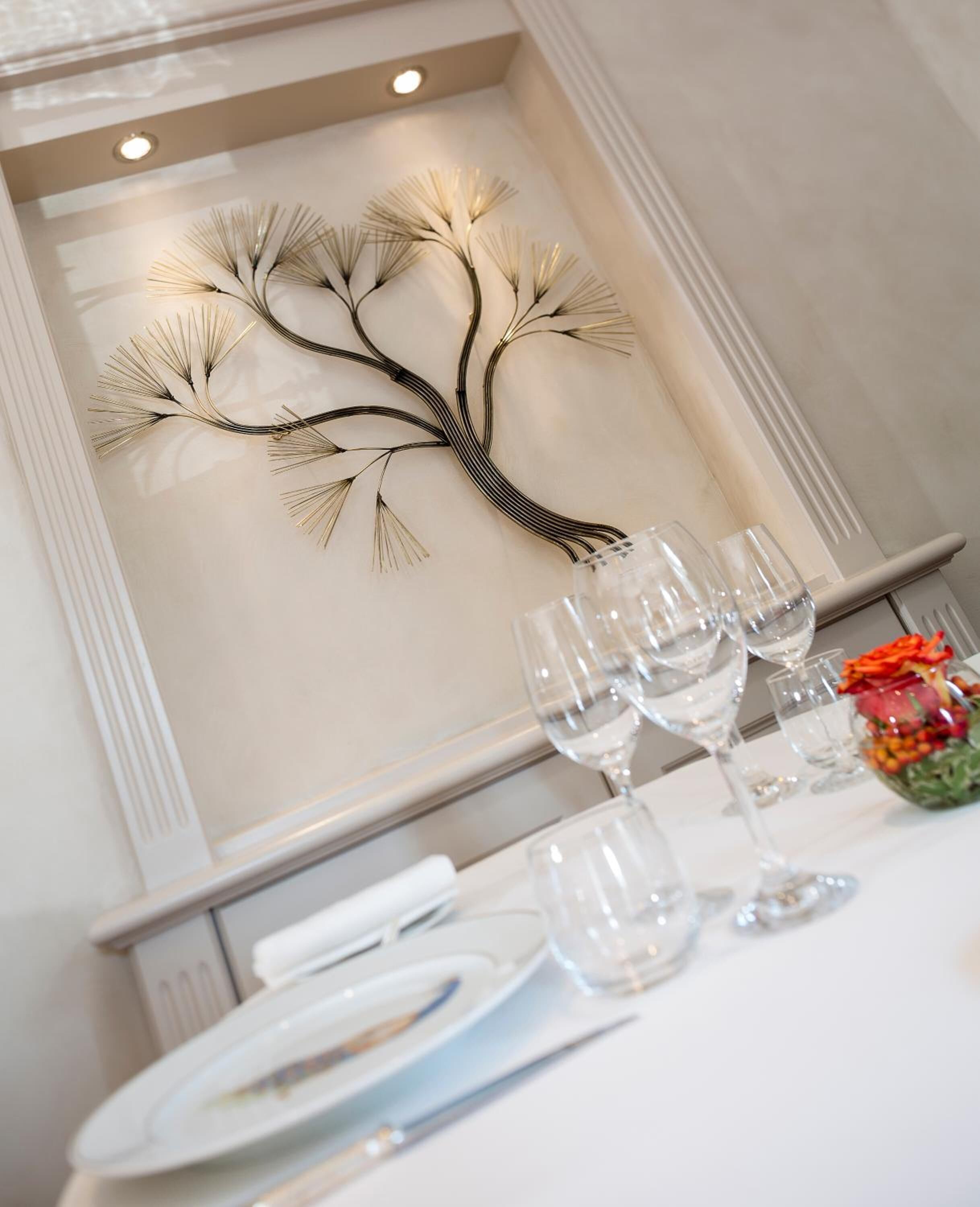 lunch and dinner served, french cuisine