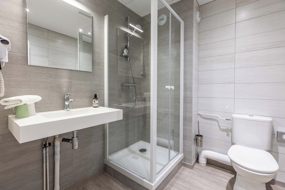 Cit'Hôtel Le Dav Clermont-Ferrand Centre by null