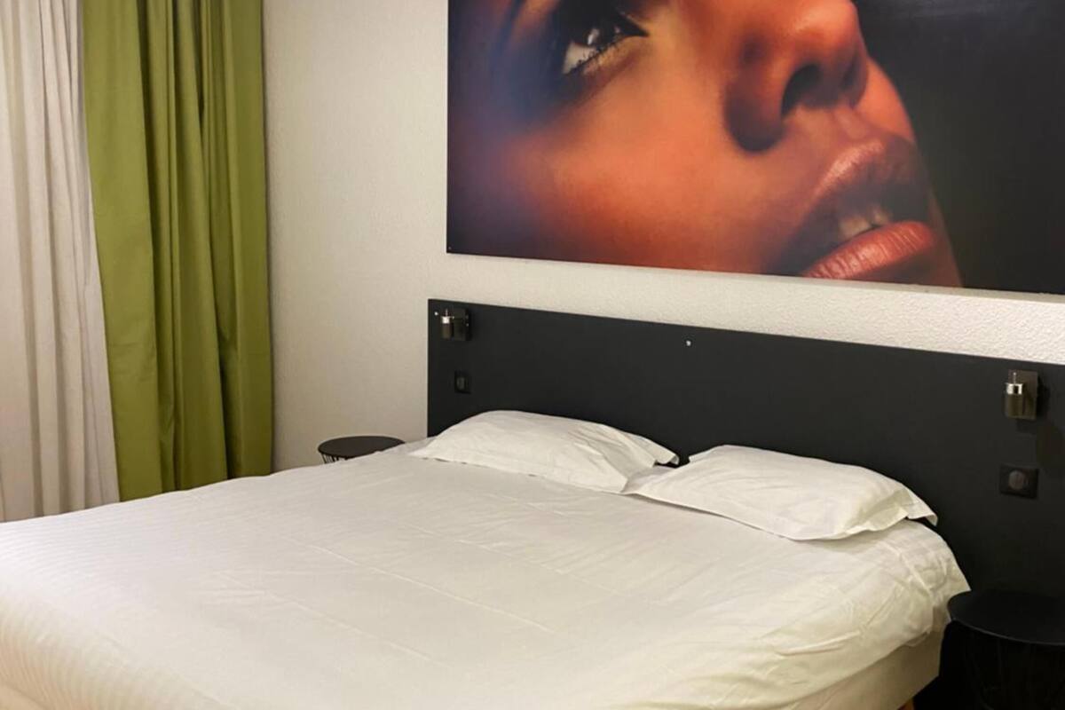 individually decorated, desk, blackout curtains, soundproofing