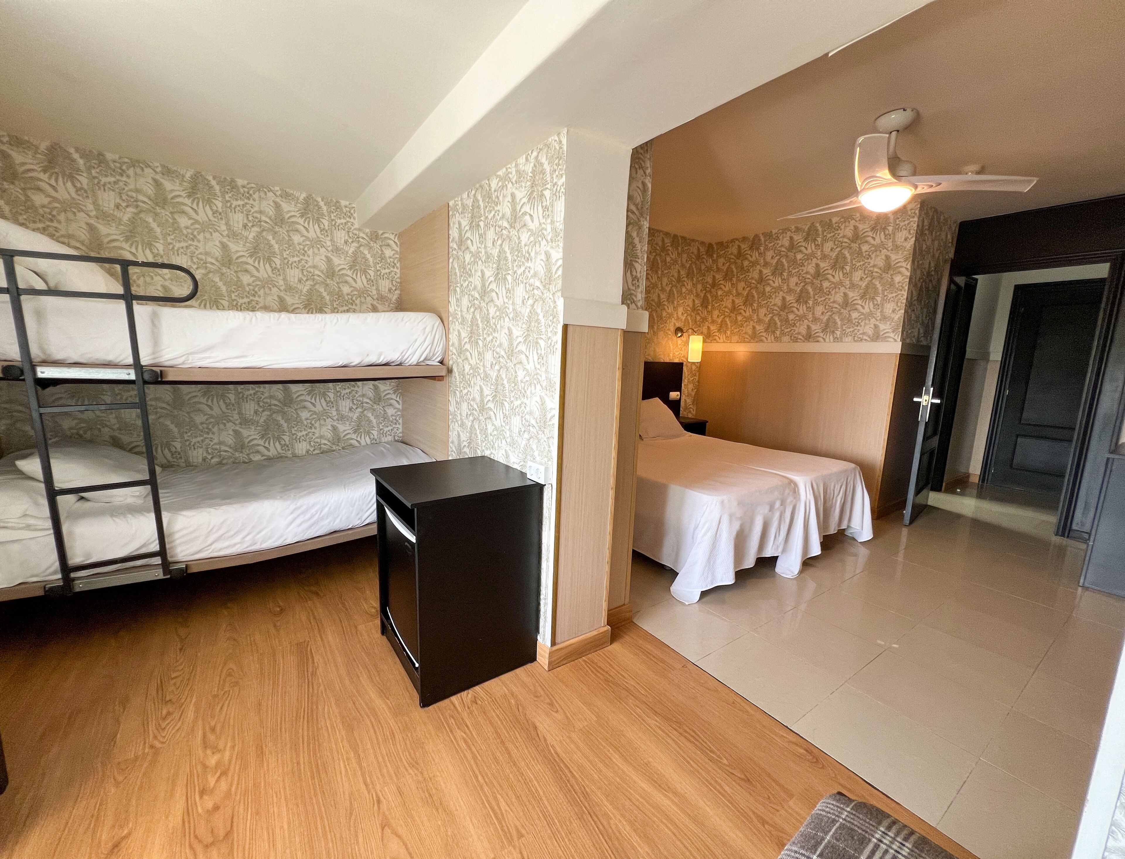Family Double Room | Minibar, in-room safe, desk, free WiFi