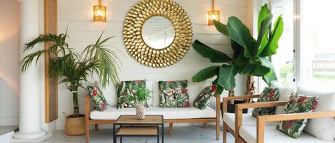 26-inch TV with digital channels