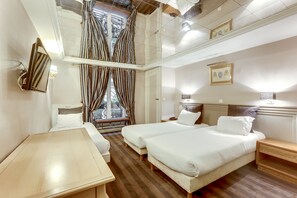 Chambre Triple, 3 lits une place