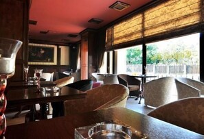 Bar-salon