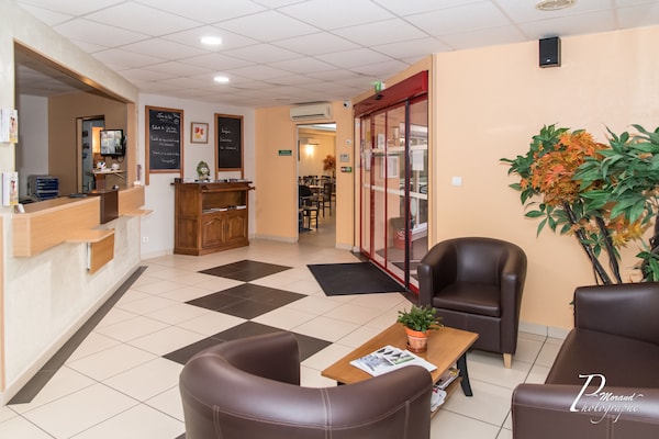 Citotel L'azur - Saint-Junien