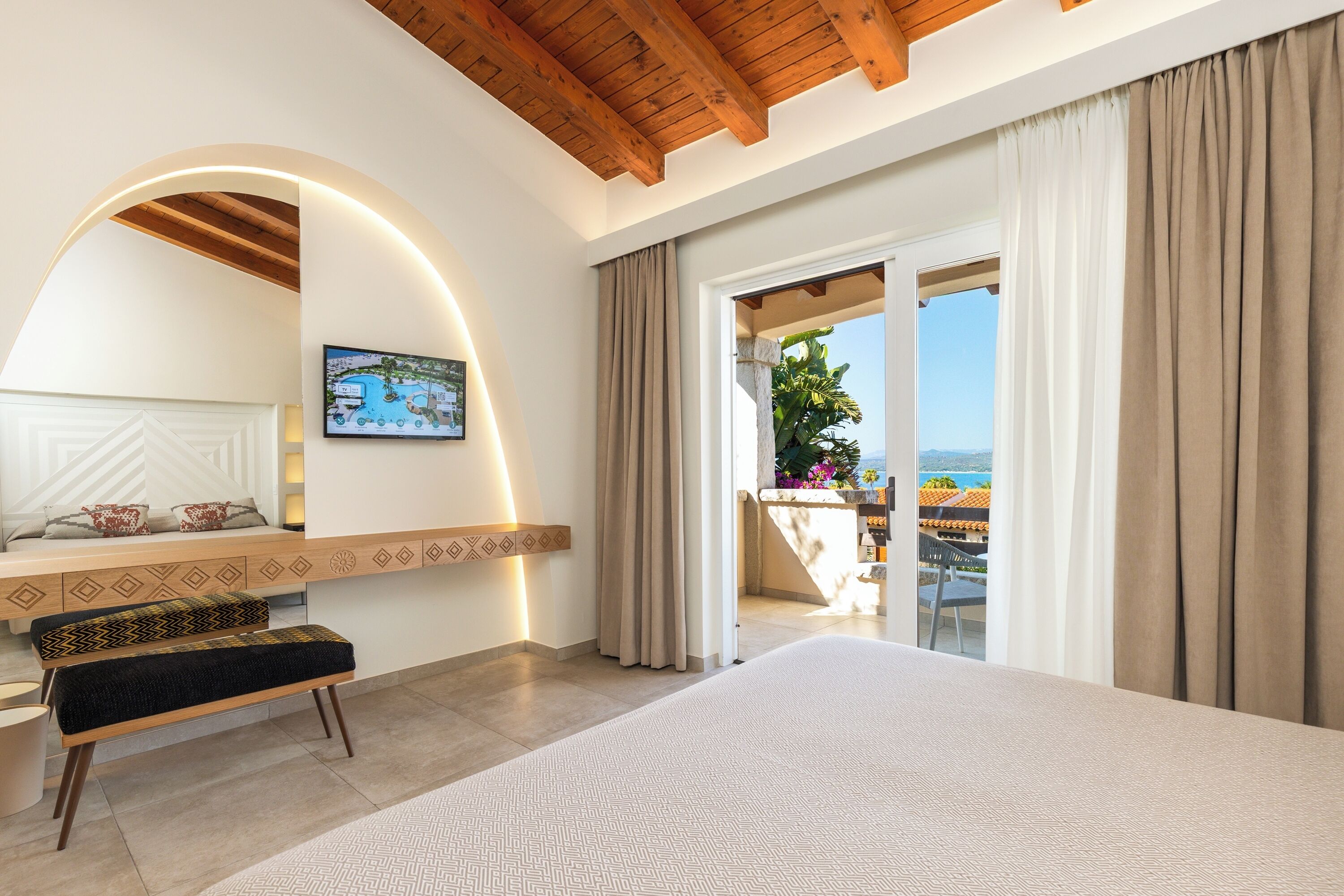 Chambre Familiale | Coffres-forts dans les chambres, bureau, rideaux occultants