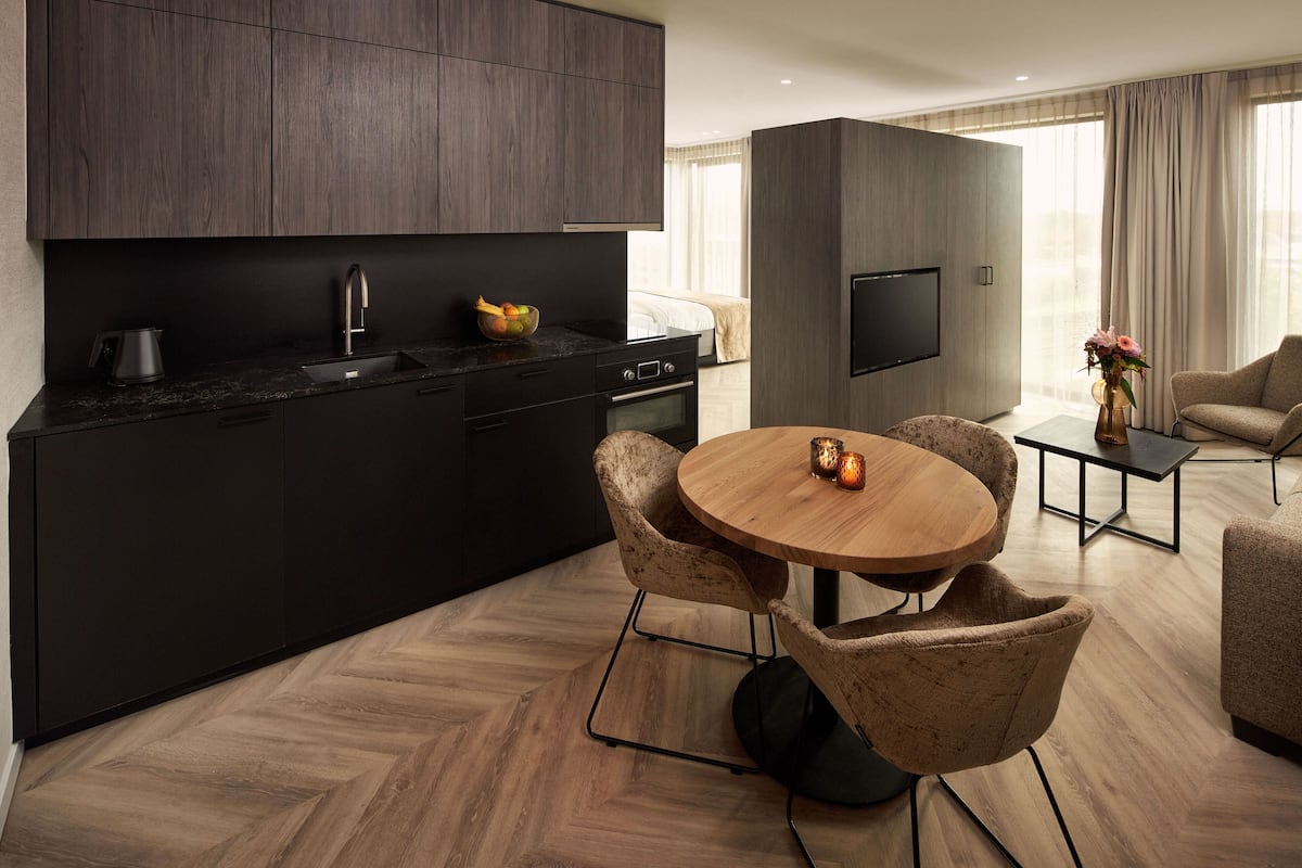 Executive Studio | Living area