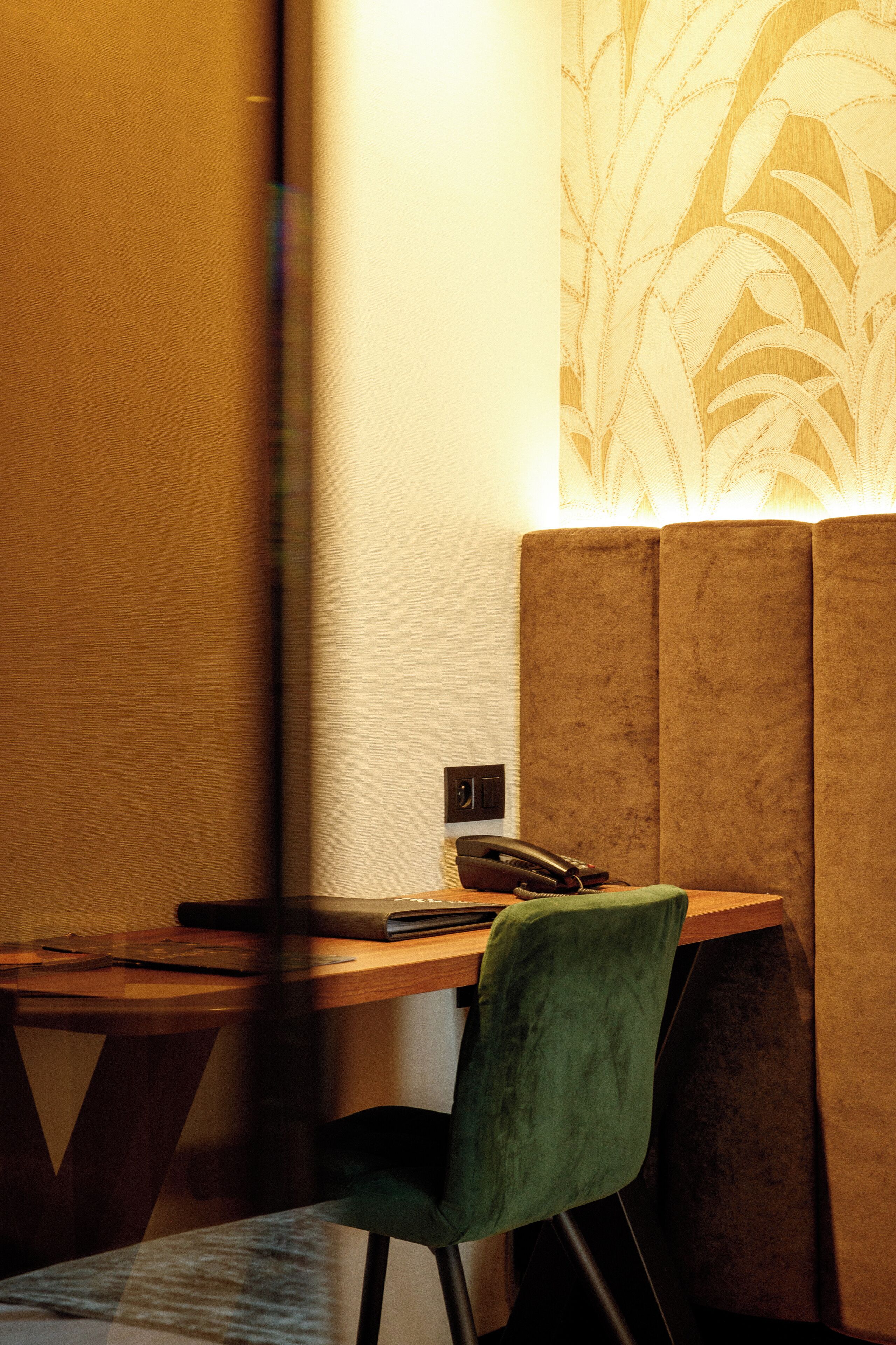 suite (pergola) | 1 bedroom, minibar, in-room safe, desk