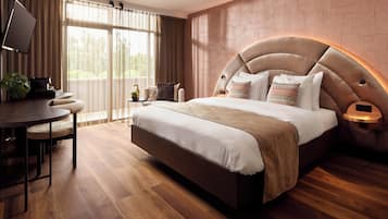 Deluxe-Doppelzimmer | Minibar, Zimmersafe, Schreibtisch, laptopgeeigneter Arbeitsplatz