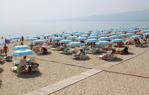 Aan een privéstrand