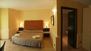 Minibar, in-room safe, desk, soundproofing