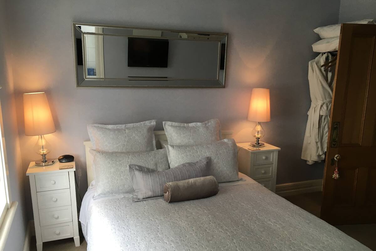 Doppelzimmer (Blue)